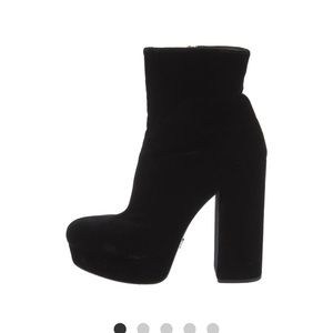 Prada
Women's Black Suede Backzip Platform Ankle Boots